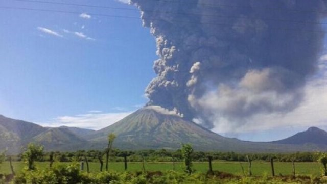 CS Vulcani Central America Chiodini 1